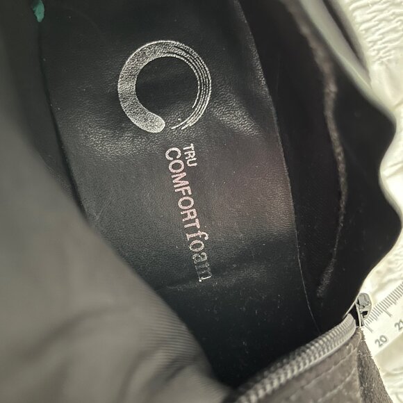 - Journee Over Knee Suede Boots - Picture 4 of 7